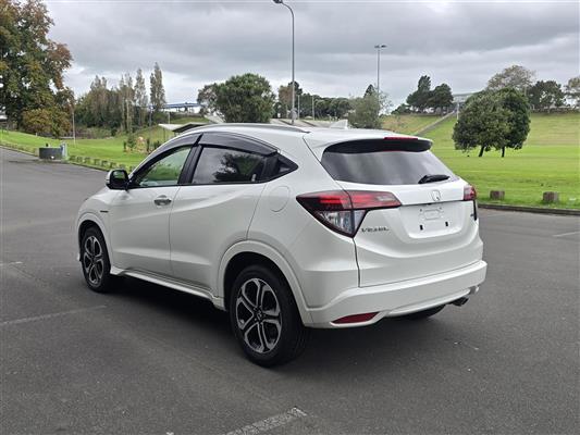 2016 Honda Vezel thumbnail