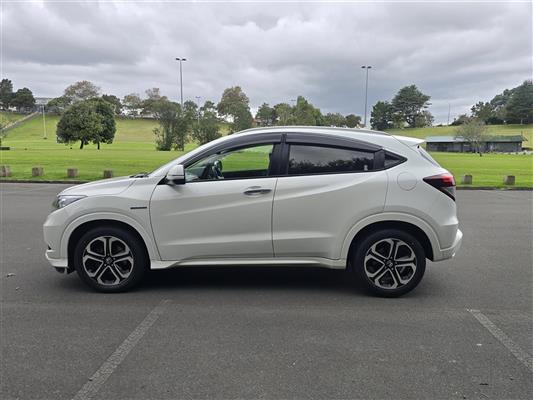 2016 Honda Vezel thumbnail