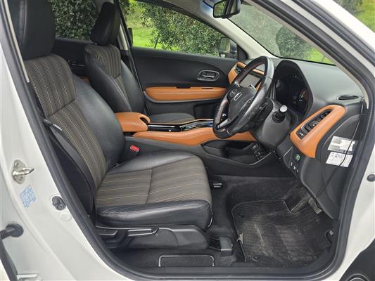 2016 Honda Vezel thumbnail