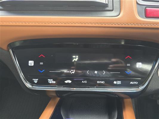 2016 Honda Vezel thumbnail