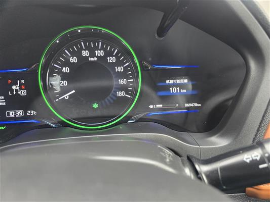 2016 Honda Vezel thumbnail