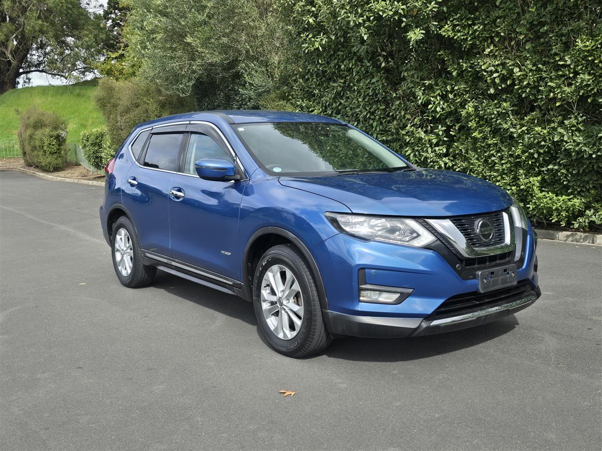 2020 Nissan X-Trail thumbnail