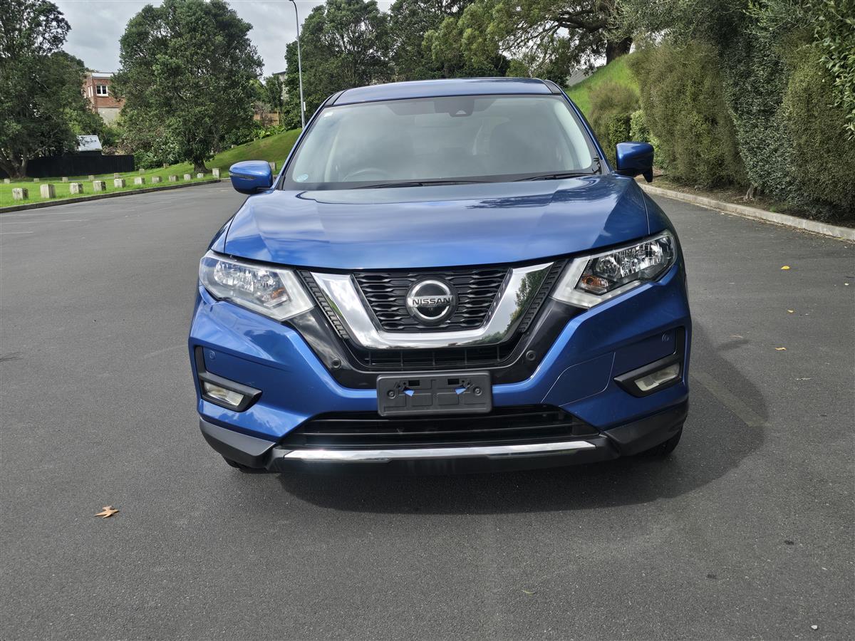2020 Nissan X-Trail thumbnail