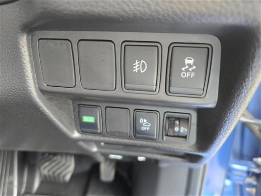2020 Nissan X-Trail thumbnail