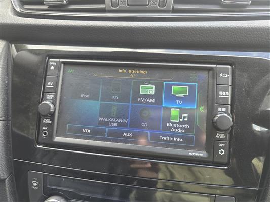 2020 Nissan X-Trail thumbnail