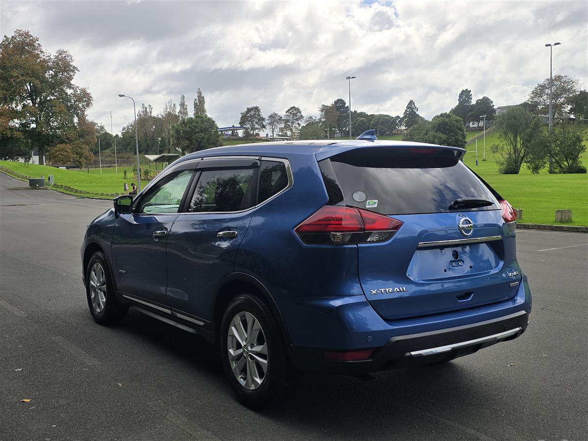 2020 Nissan X-Trail thumbnail