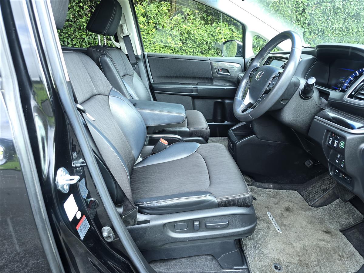 2016 Honda Odyssey thumbnail