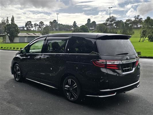 2016 Honda Odyssey thumbnail