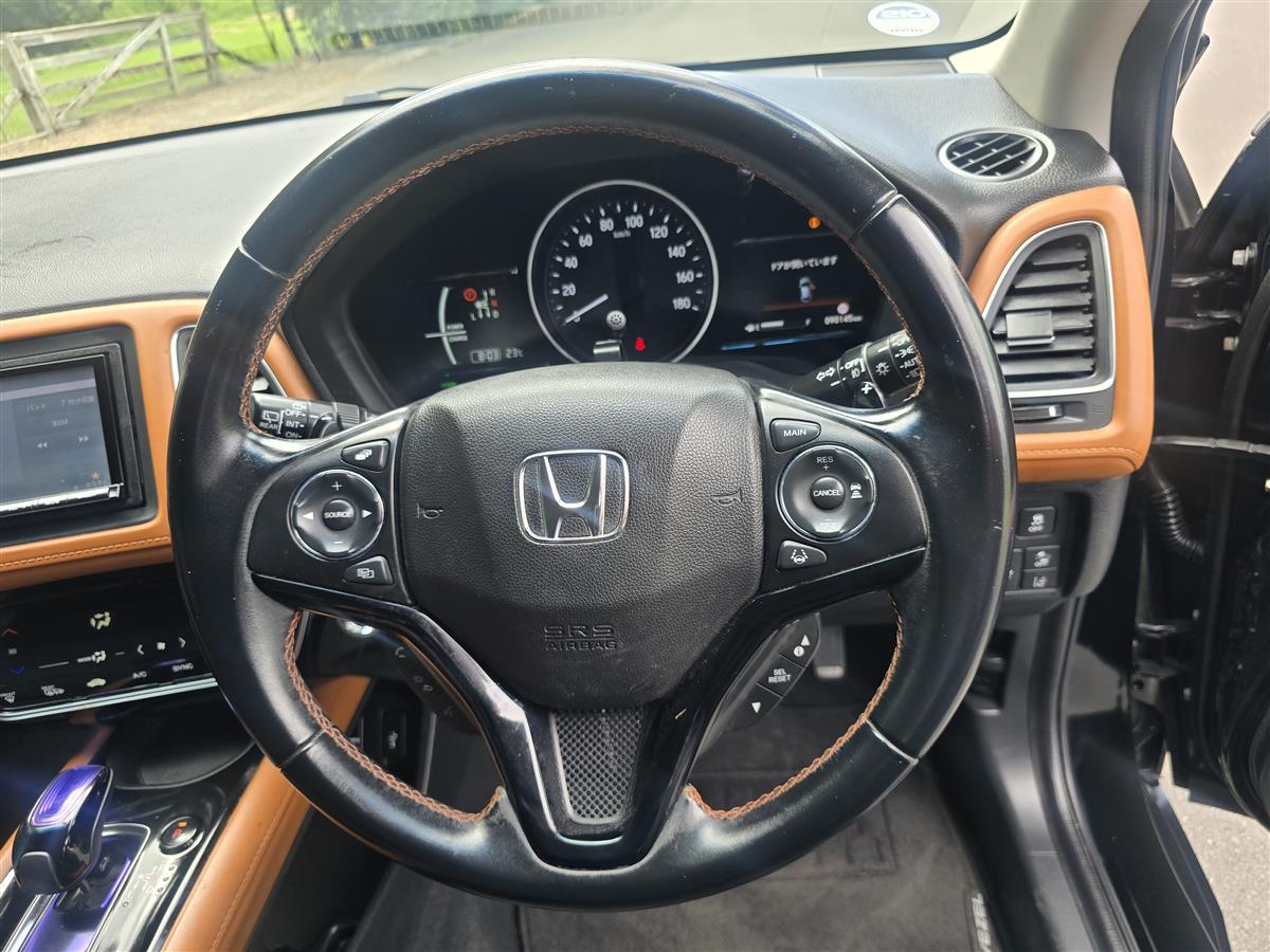 2016 Honda Vezel thumbnail