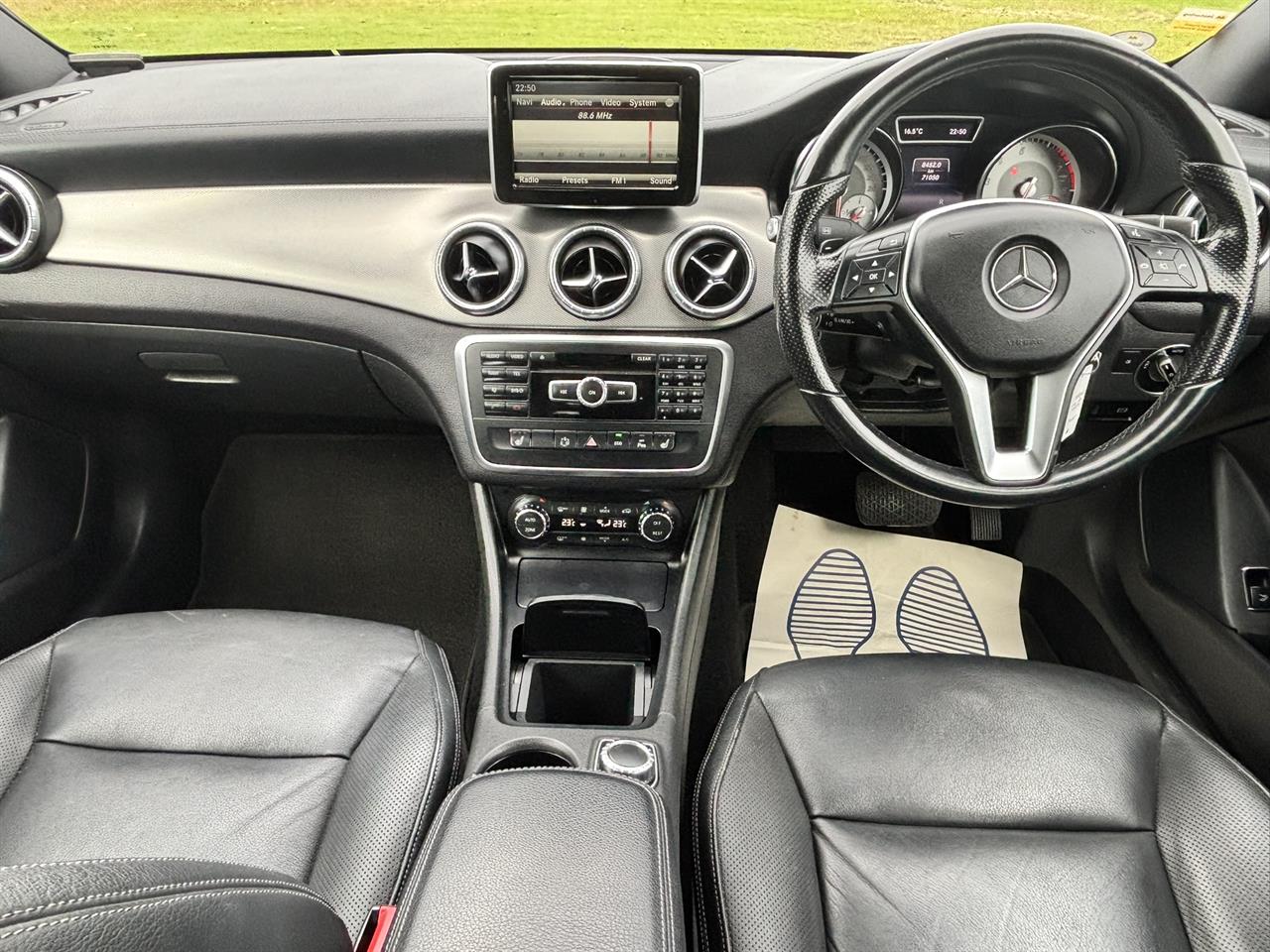 2013 Mercedes-Benz CLA180 thumbnail