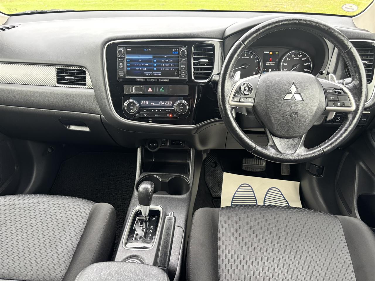 2013 Mitsubishi Outlander thumbnail