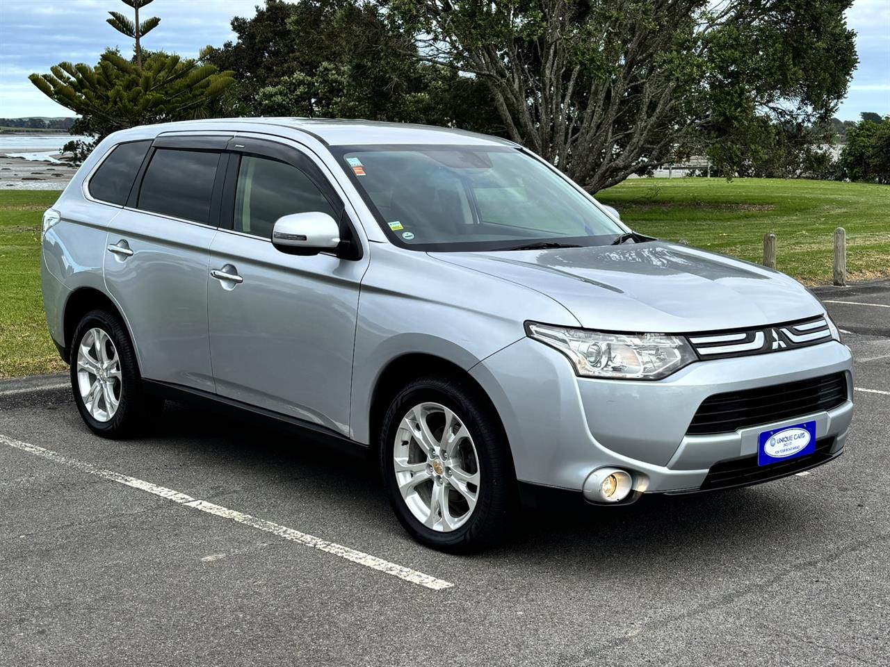 2013 Mitsubishi Outlander thumbnail