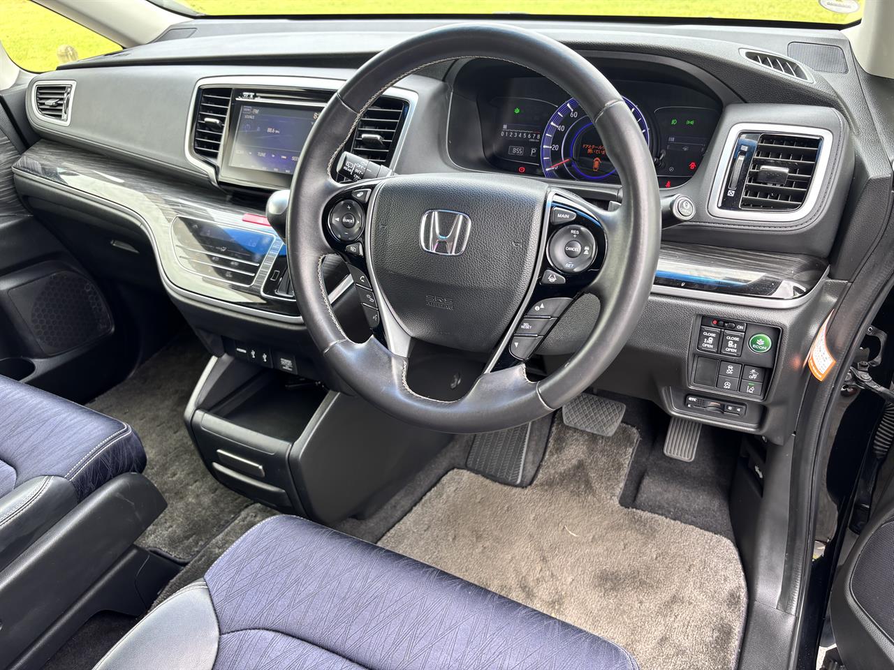 2015 Honda Odyssey thumbnail