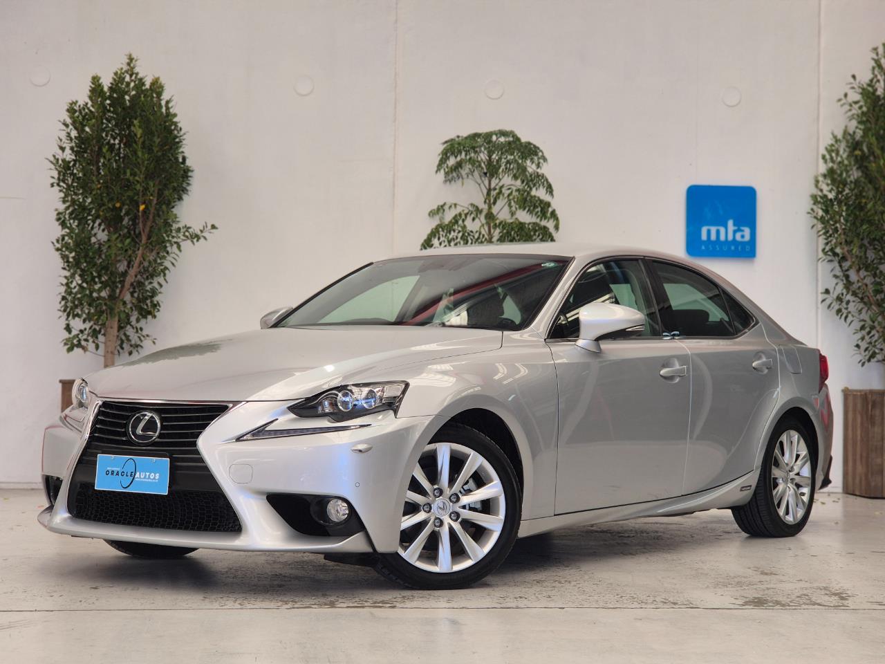 2013 Lexus IS thumbnail
