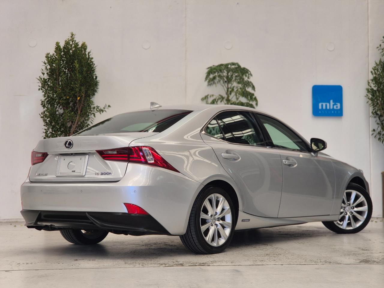 2013 Lexus IS thumbnail