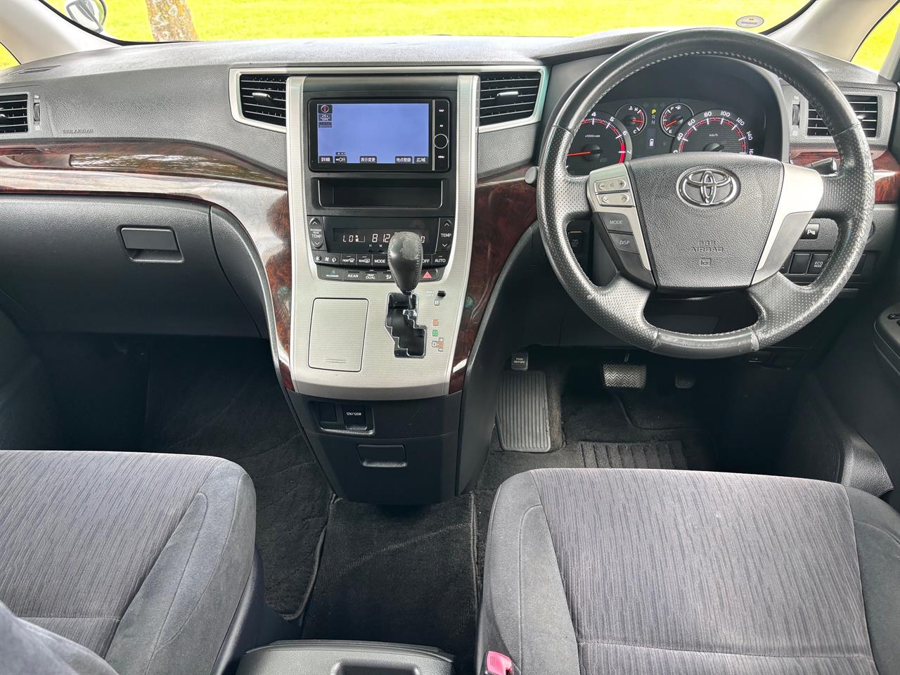 2012 Toyota Alphard thumbnail