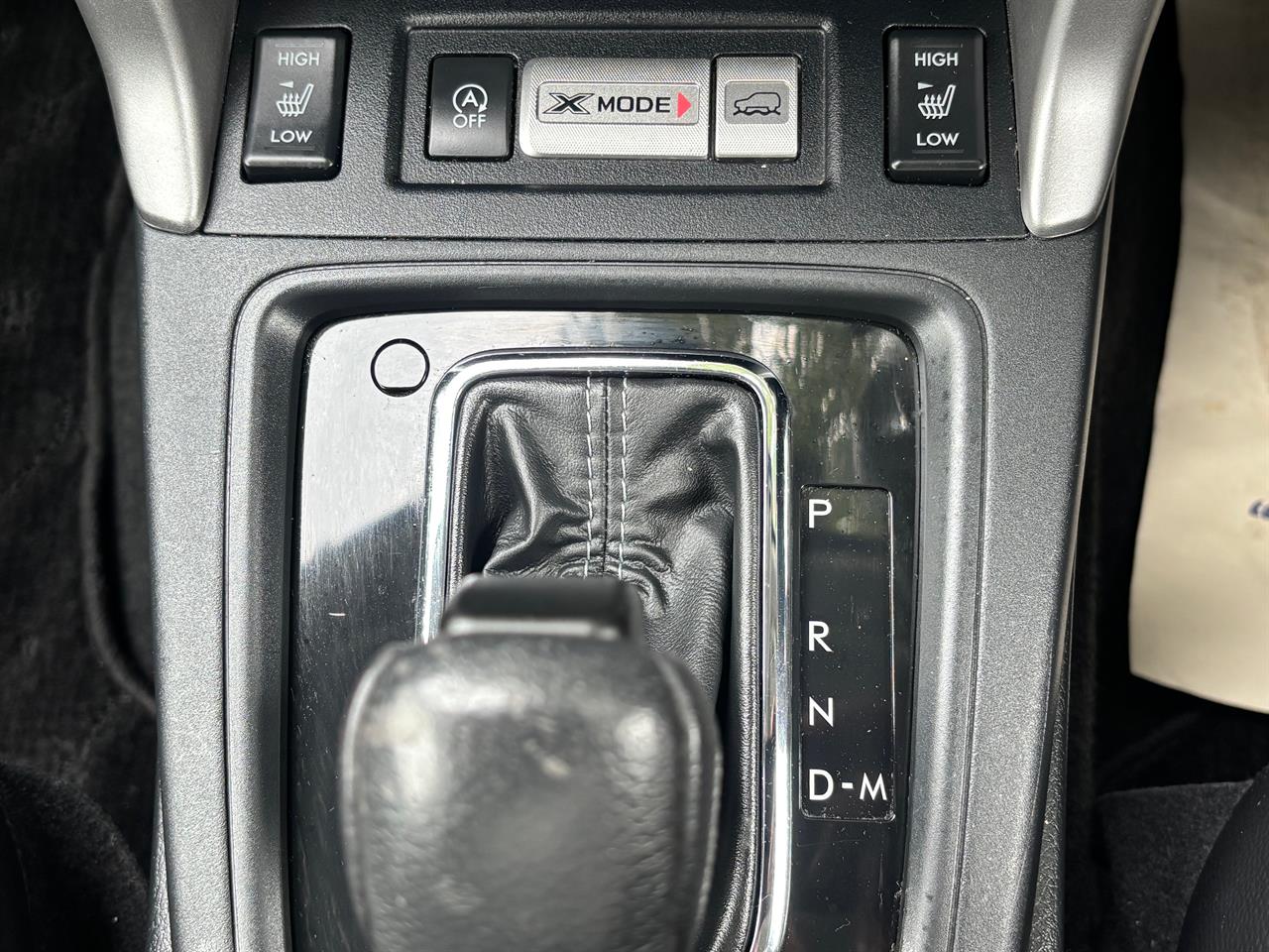 2015 Subaru Forester thumbnail