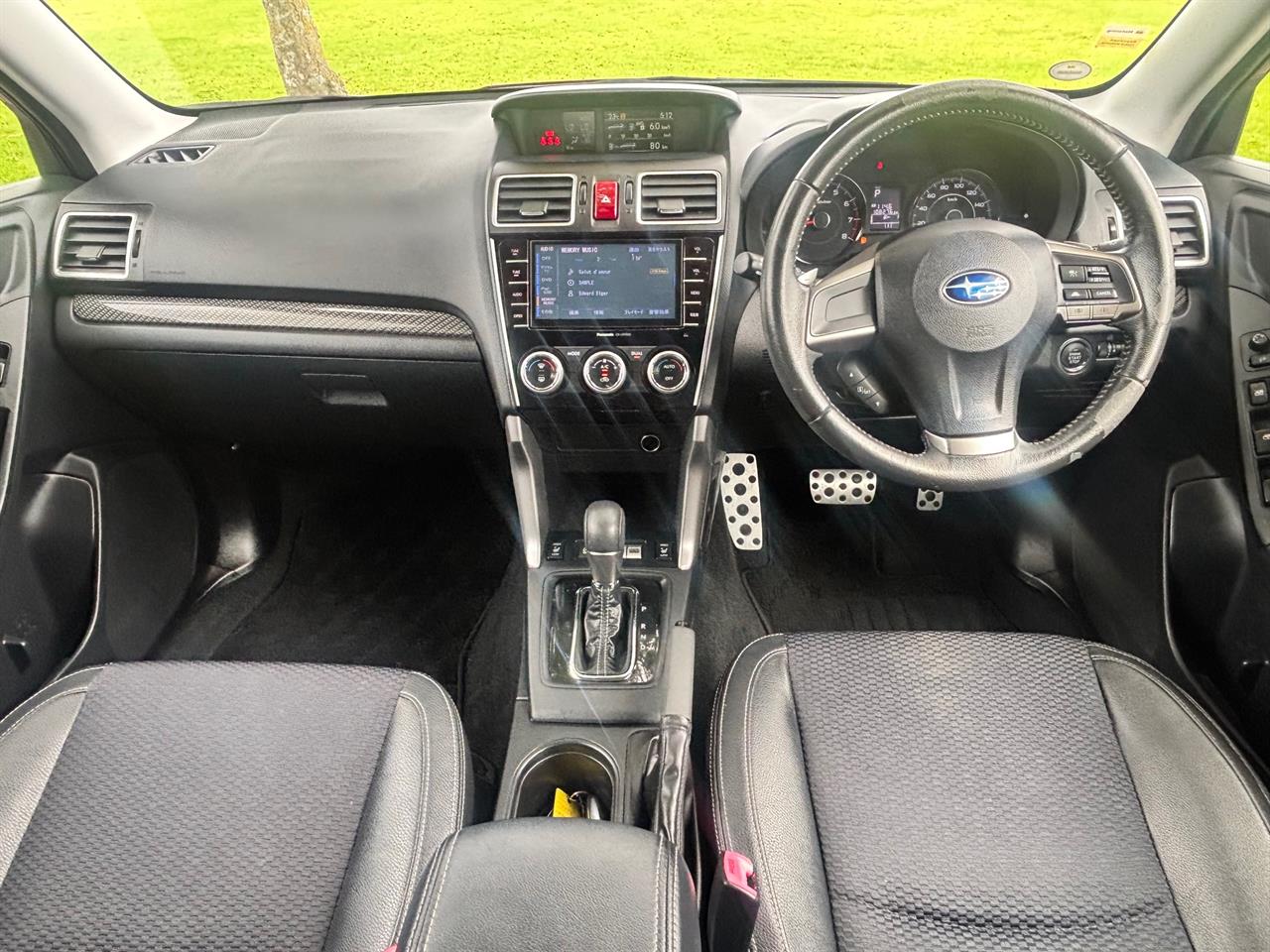 2015 Subaru Forester thumbnail
