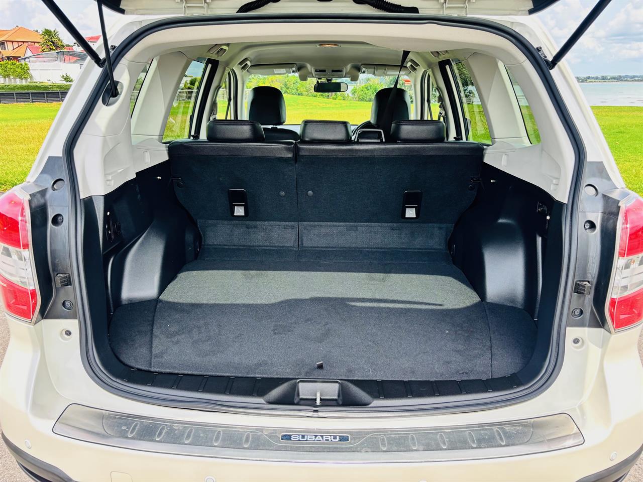 2013 Subaru Forester thumbnail