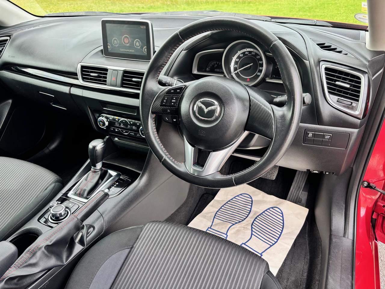 2014 Mazda Axela thumbnail