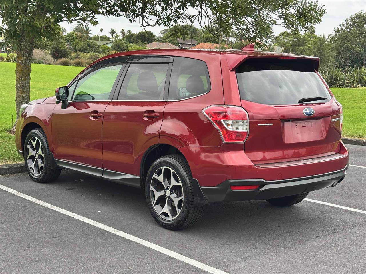 2015 Subaru Forester thumbnail
