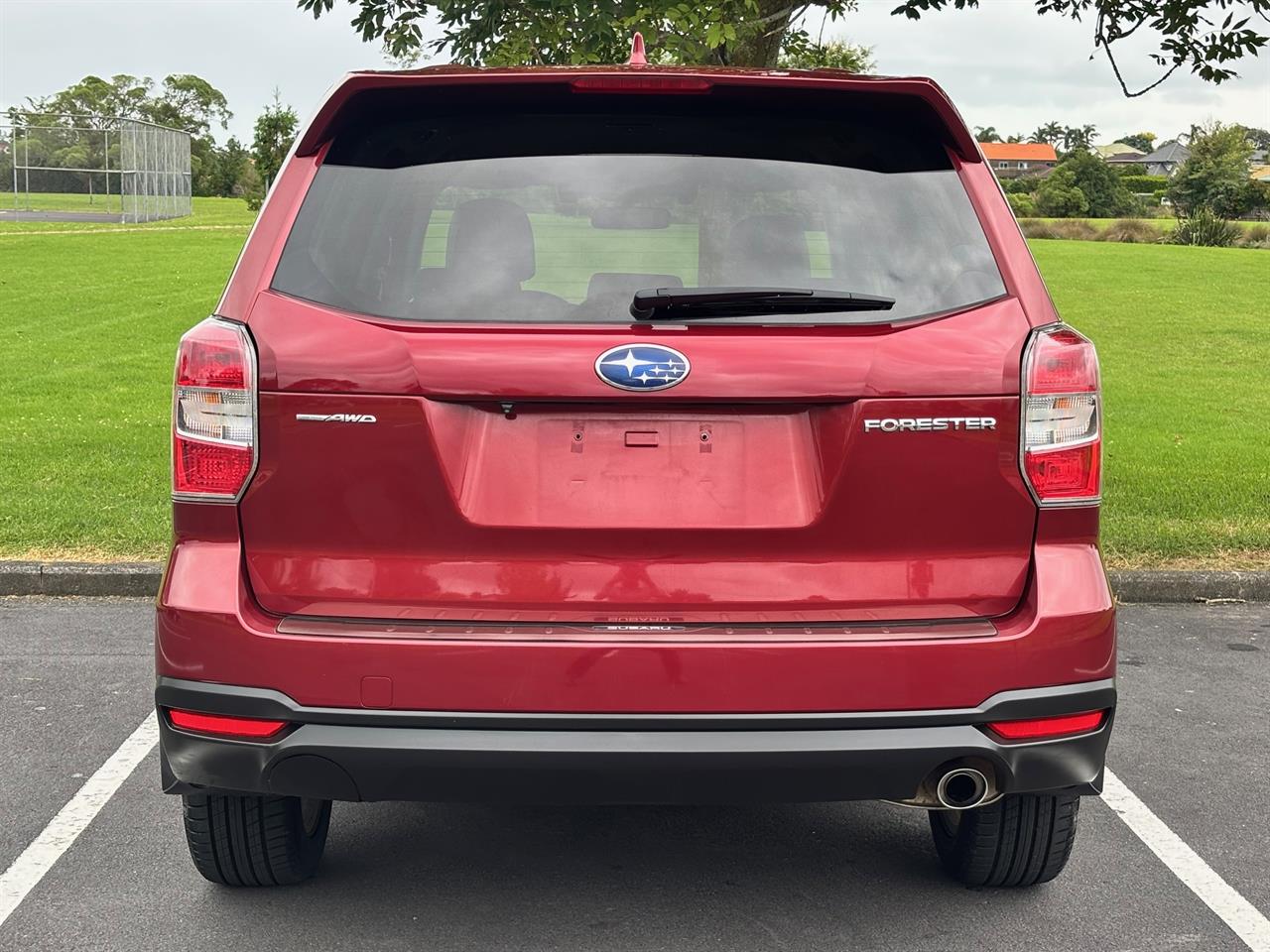 2015 Subaru Forester thumbnail