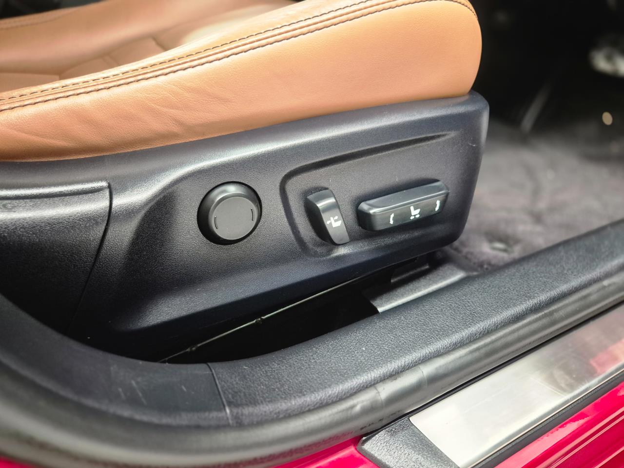 2013 Lexus IS thumbnail