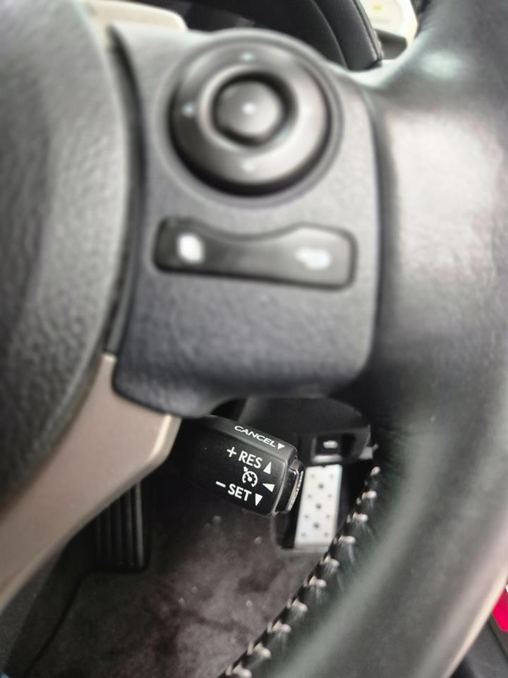 2013 Lexus IS thumbnail