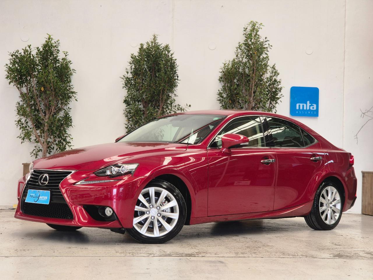 2013 Lexus IS thumbnail