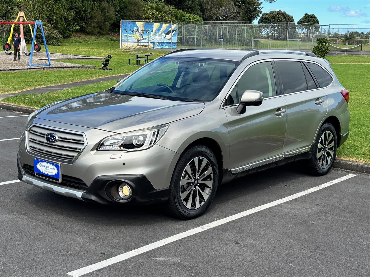 2014 Subaru Outback thumbnail