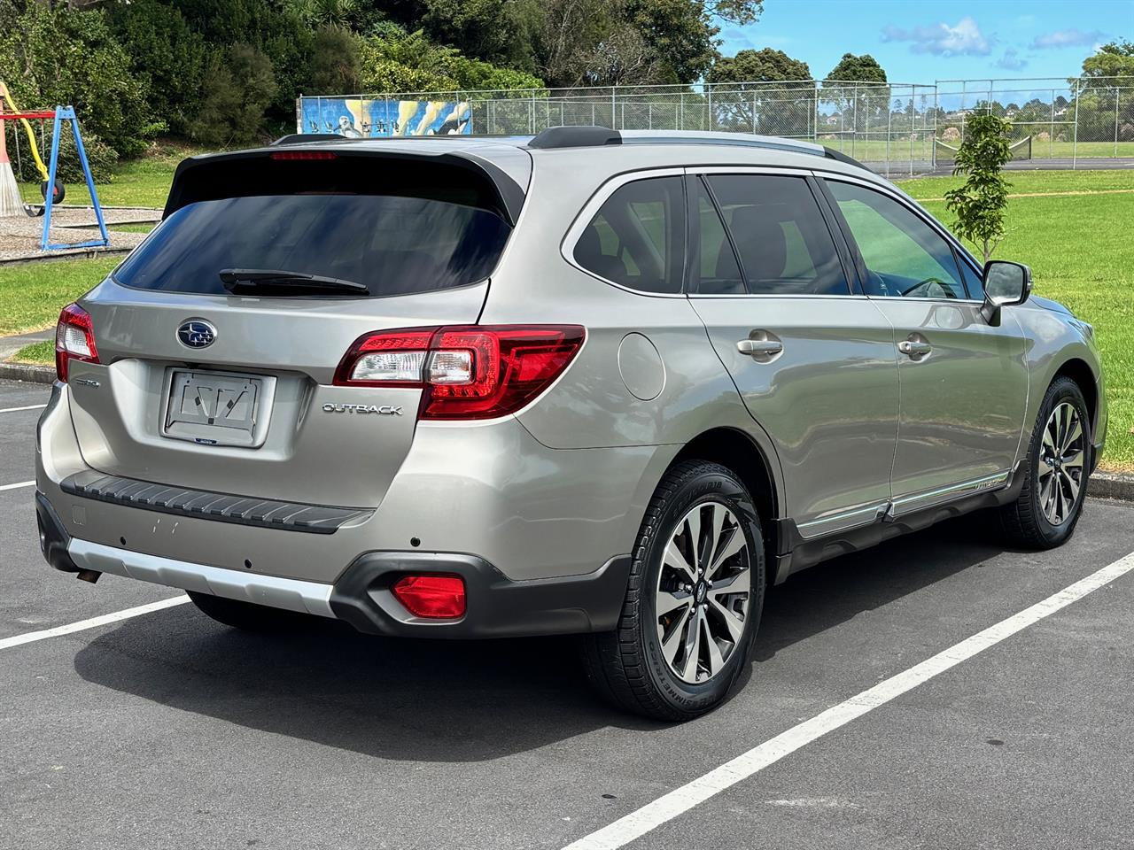2014 Subaru Outback thumbnail