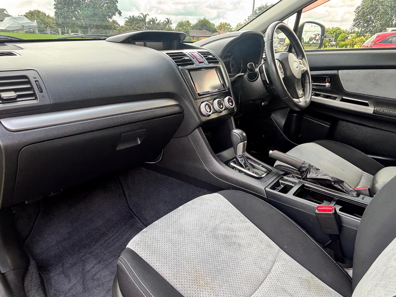 2013 Subaru XV thumbnail