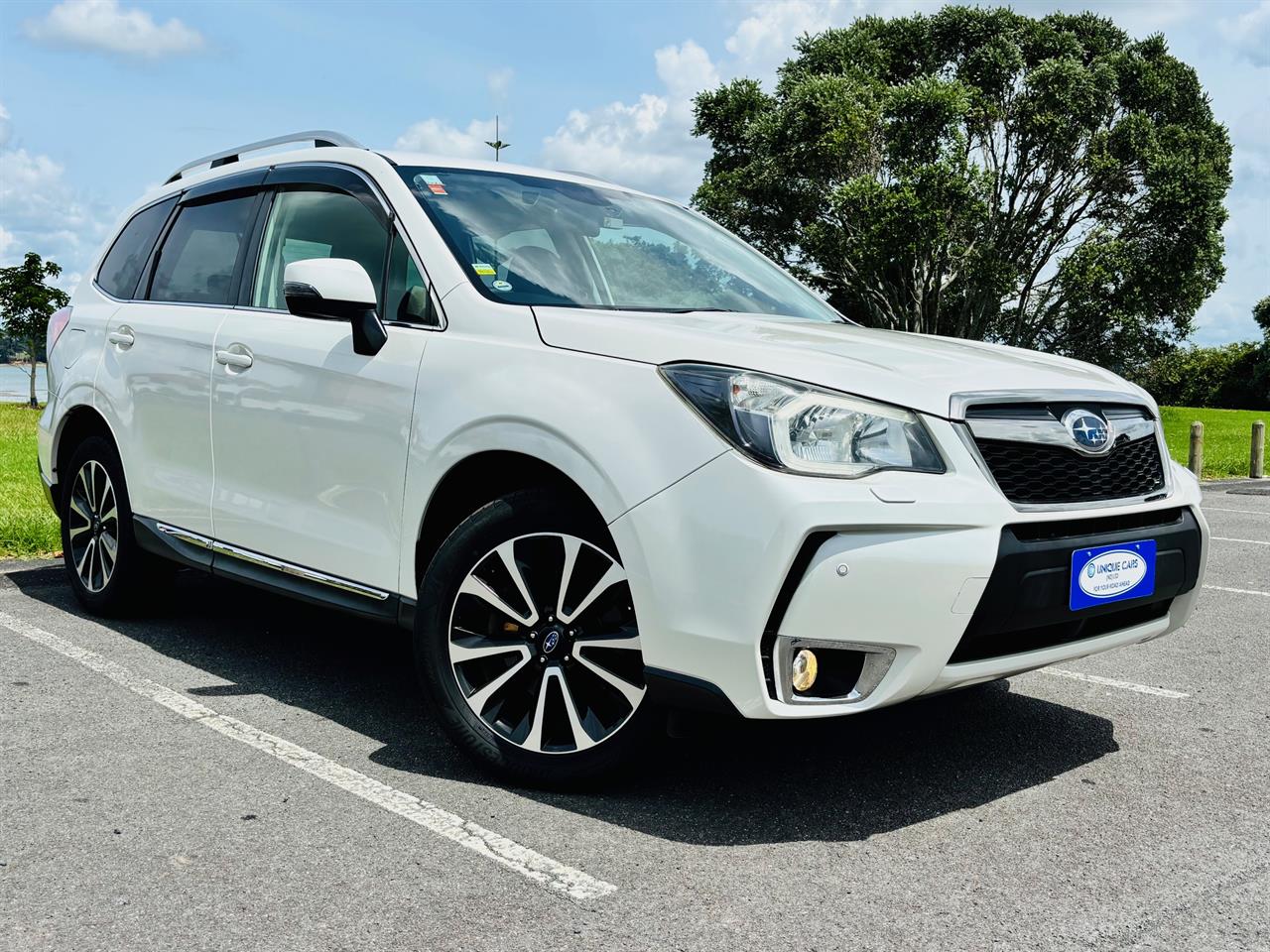 2014 Subaru Forester thumbnail