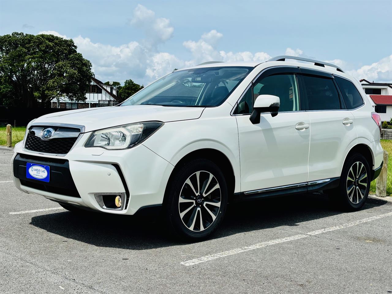 2014 Subaru Forester thumbnail
