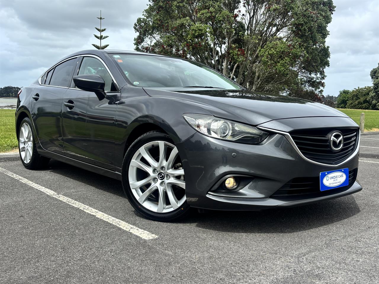 2012 Mazda Atenza thumbnail