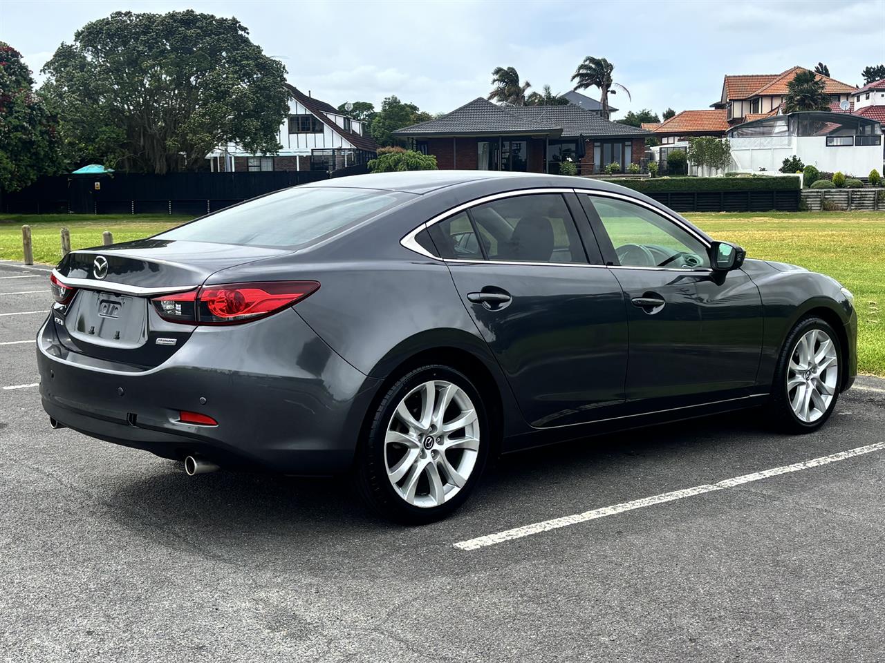 2012 Mazda Atenza thumbnail