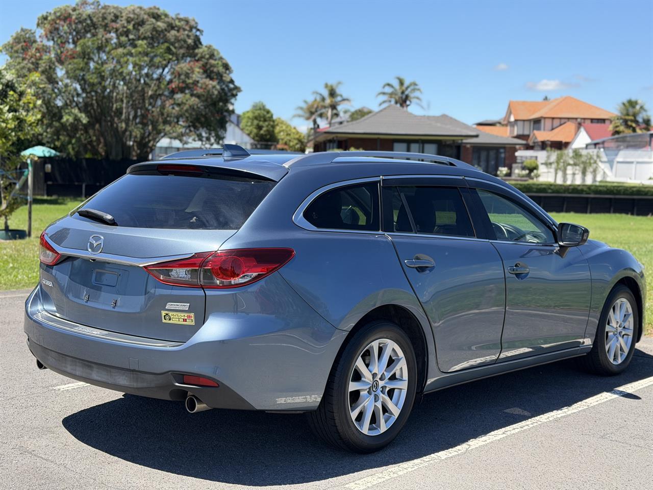 2013 Mazda Atenza thumbnail