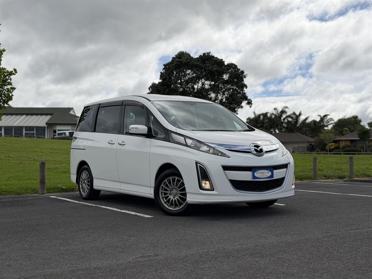 2013 Mazda Biante thumbnail