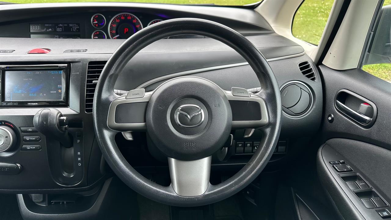 2013 Mazda Biante thumbnail