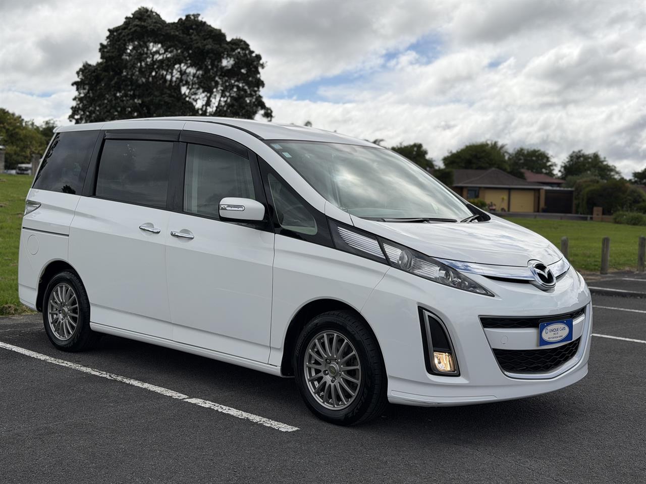 2013 Mazda Biante thumbnail