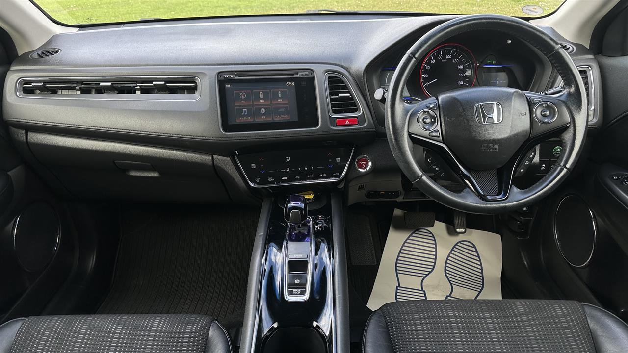 2013 Honda Vezel thumbnail