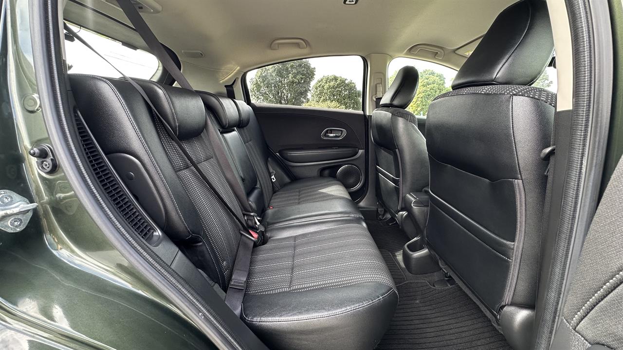 2013 Honda Vezel thumbnail