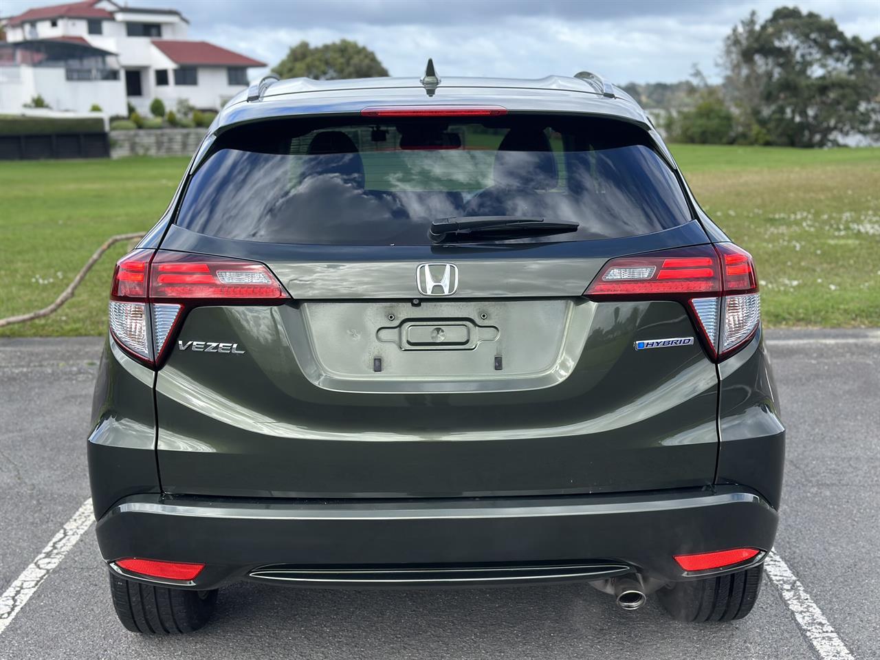 2013 Honda Vezel thumbnail