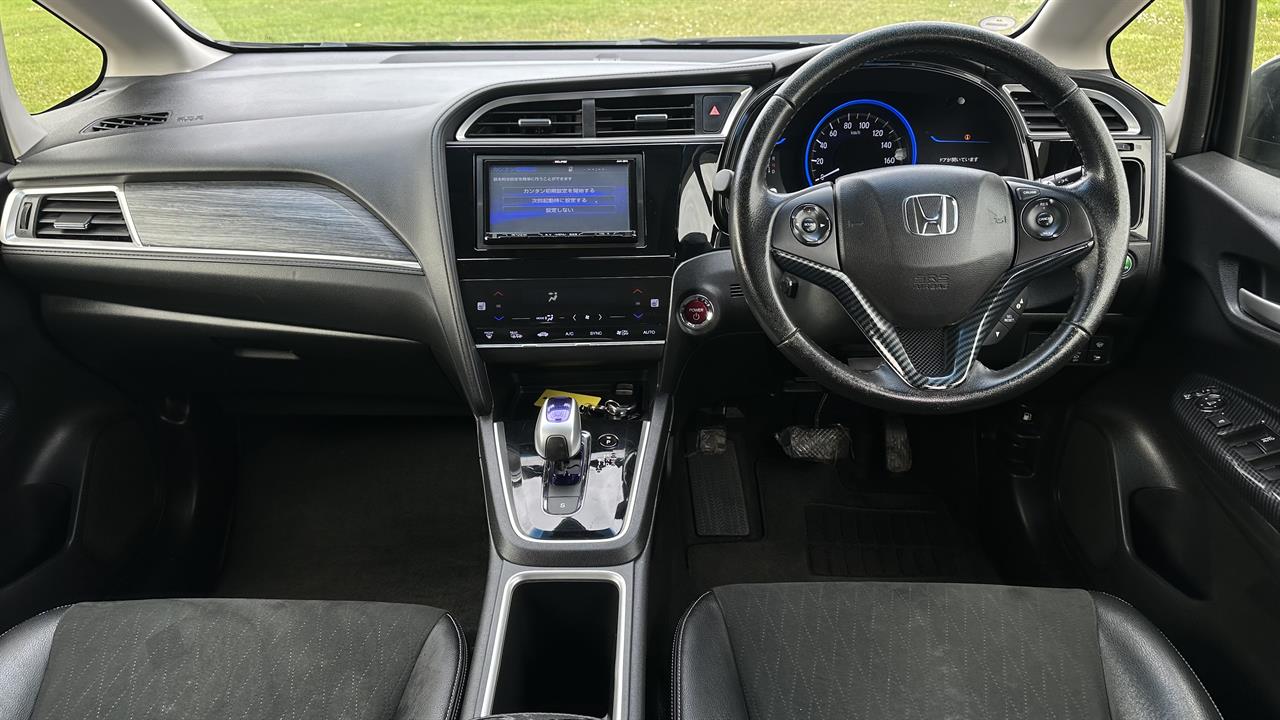 2015 Honda Shuttle thumbnail