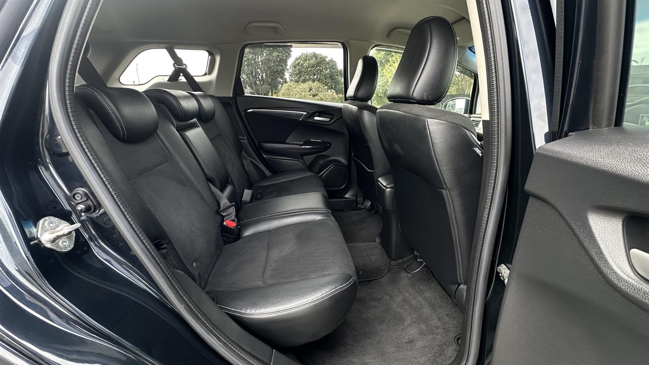 2015 Honda Shuttle thumbnail