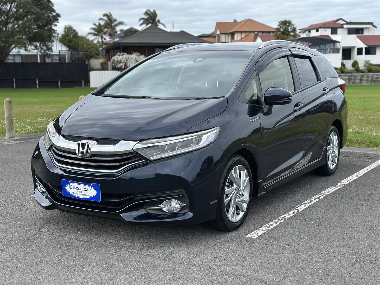 2015 Honda Shuttle thumbnail