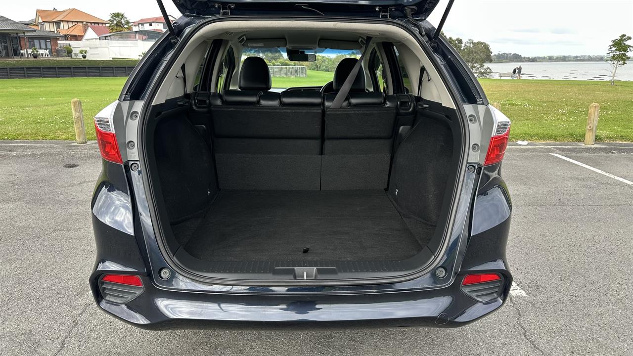 2015 Honda Shuttle thumbnail
