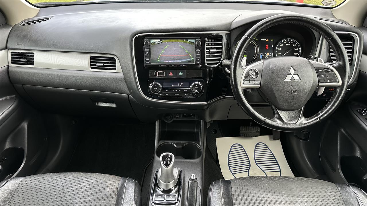 2013 Mitsubishi Outlander thumbnail