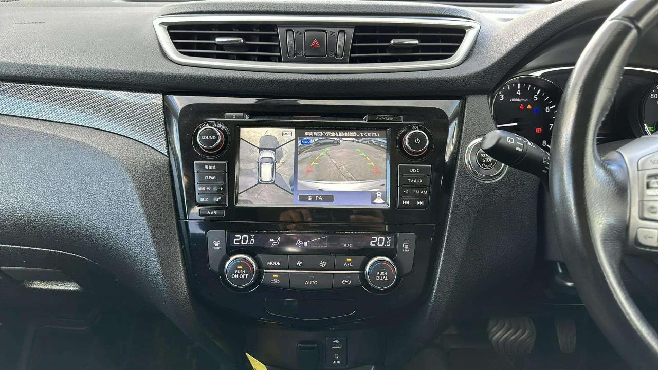 2014 Nissan X-Trail thumbnail