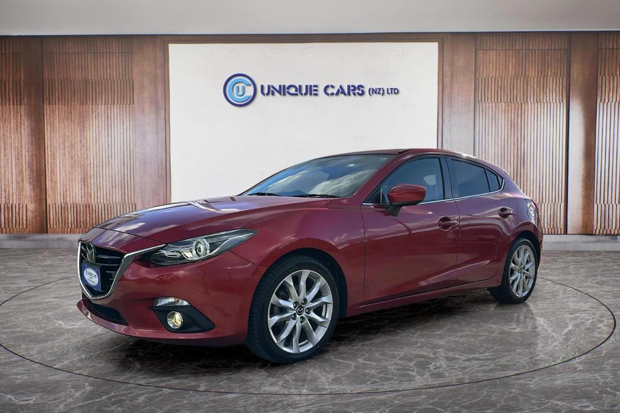 2013 Mazda Axela thumbnail